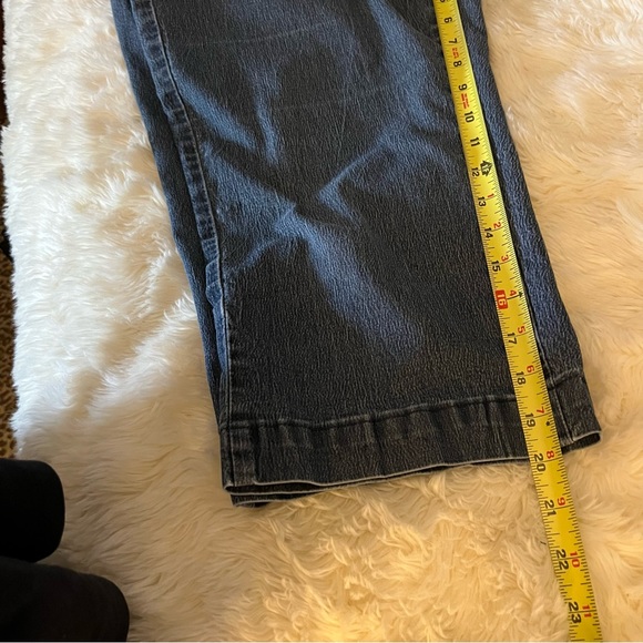 Riders By Lee Distressed Faded Stretch Denim Cropped Peddle Pusher Capris  14 M - Picture 3 of 7